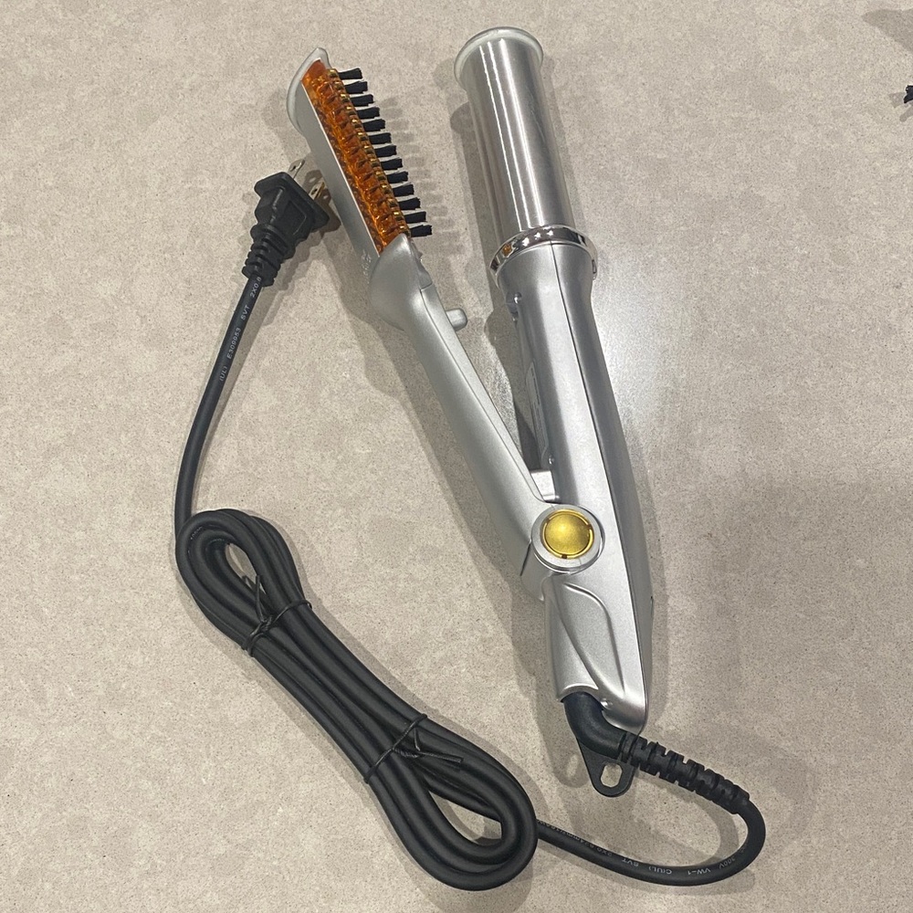 Silver Rotating Hair Styling Tool for Woman